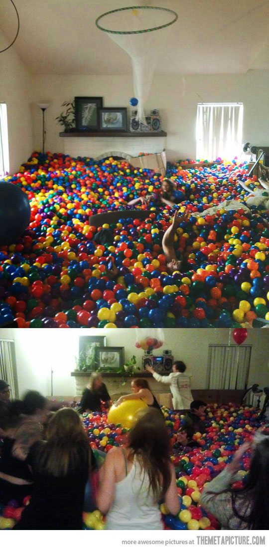 funny-playpen-balls-colors-room-party-2